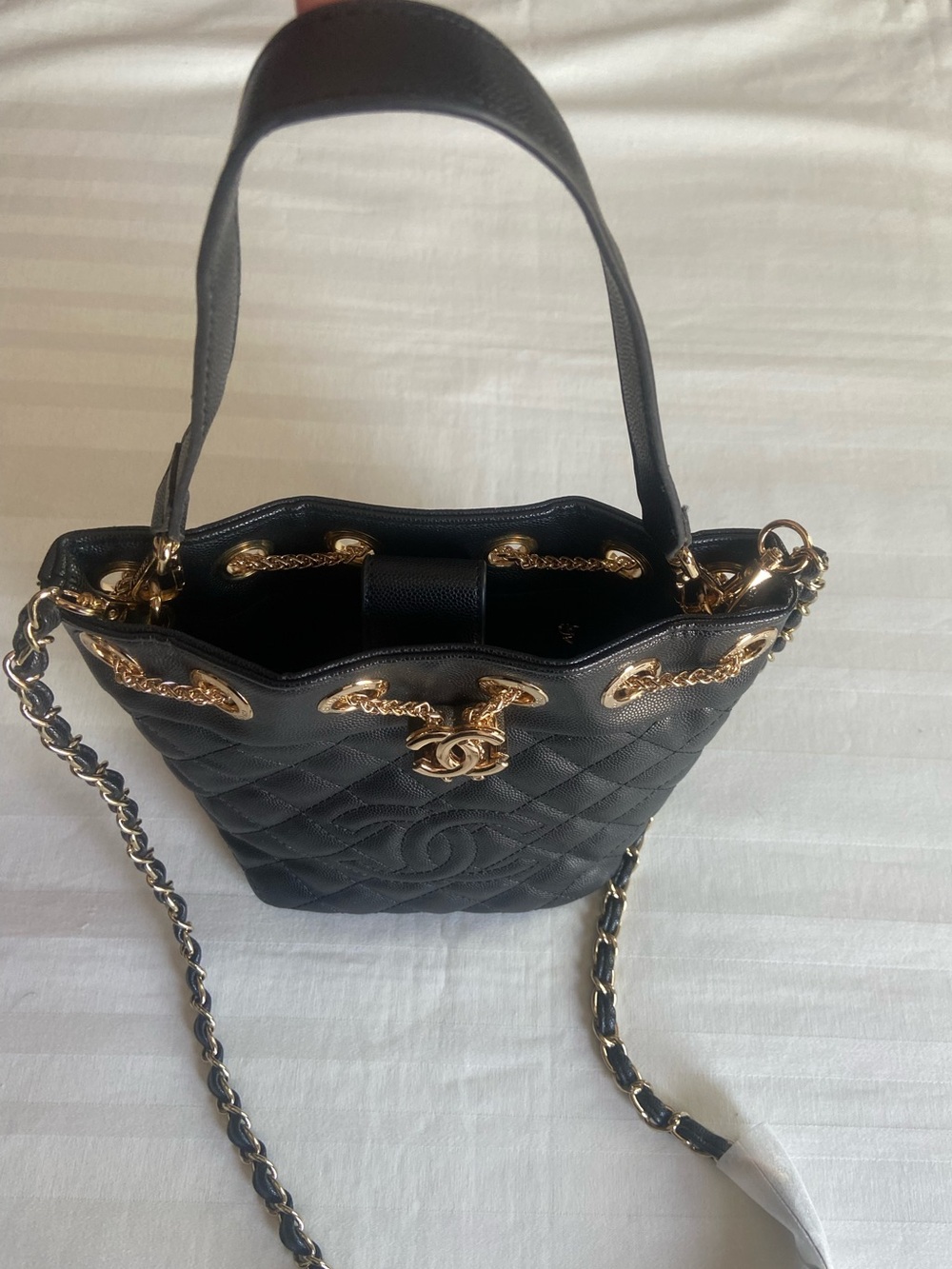 CHANEL VIP BEAUTE GIFT Crossbody Drawstring Bucket Bag with Gold Hardware - Picture 10 of 16